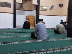 Rahasia Keutamaan Tadarus dan Wirid Di Masjid Menurut Ustadz Warja