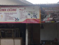 Lengkap ! Dari Pakan Ternak Hingga Alat Pancing, Semua Ada Di Kios Uwa Cilung