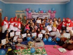 Dukung Generasi Emas, Desa Lebak Sari Gelar Wisuda Keluarga SIGAP