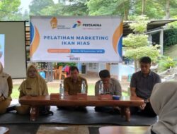 Dorong Ekonomi Desa, Bumdes Gunungendut Adakan Pelatihan Marketing Ikan Hias