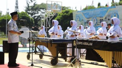Wabup Andreas Lepas Corps Putri Assalam Ke Ajang Marching Band Internasional Bergengsi