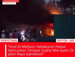 Viral Di Medsos: Kebakaran Hebat Hancurkan Tempat Usaha Mie Ayam Di Jalan Raya Gandasoli