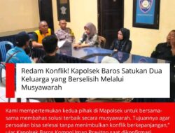 Redam Konflik! Kapolsek Baros Satukan Dua Keluarga Yang Berselisih Melalui Musyawarah