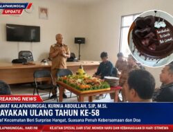 Surprise Hangat dari Staf, Camat Kalapanunggal Rayakan Ulang Tahun Ke-58 Penuh Kebersamaan