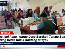 Jelang Idul Adha, Warga Desa Berekah Terima  Bansos, 2 Karung Beras Dan 4 Kantong Minyak